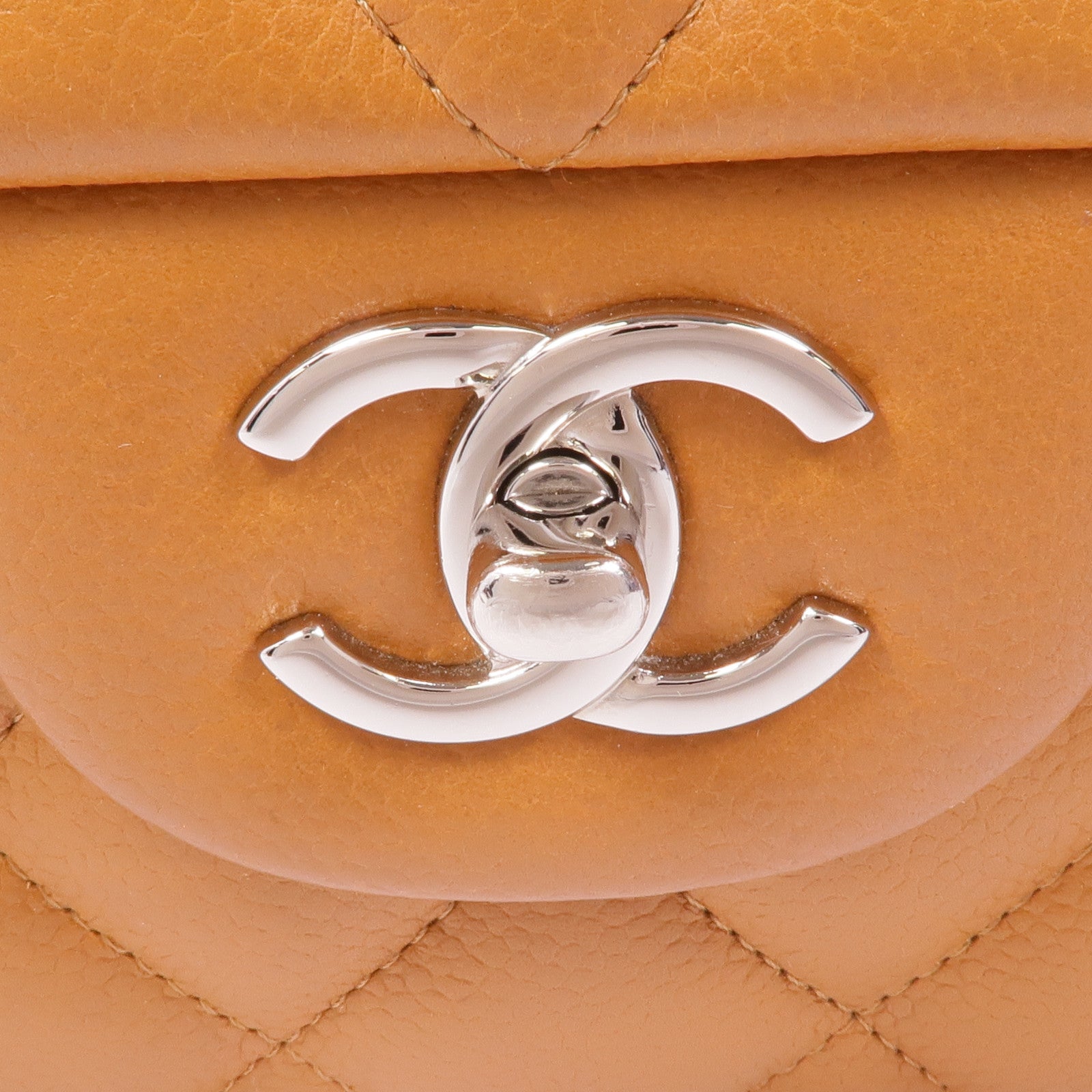 CHANEL 牛皮皮革Large Classic銀扣鏈帶肩背袋