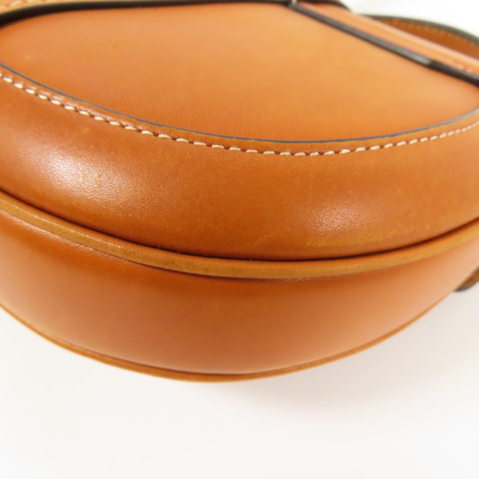 CELINE 牛皮皮革Besace 金扣肩背袋