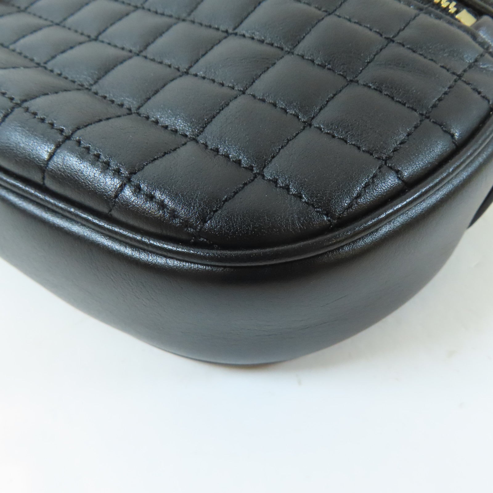 CELINE 牛皮皮革C Charm Bag金扣肩背袋黑色