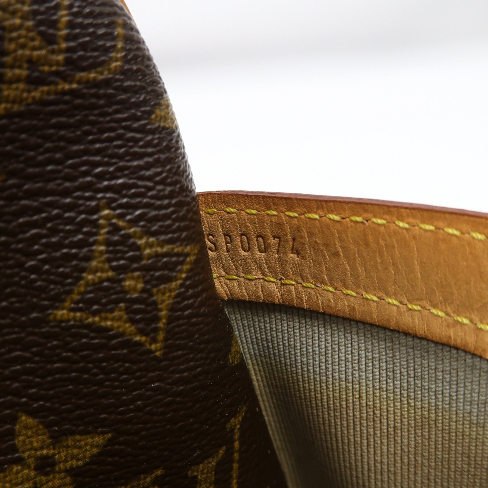 LOUIS VUITTON Monogram Reporter PM金扣肩背袋啡色