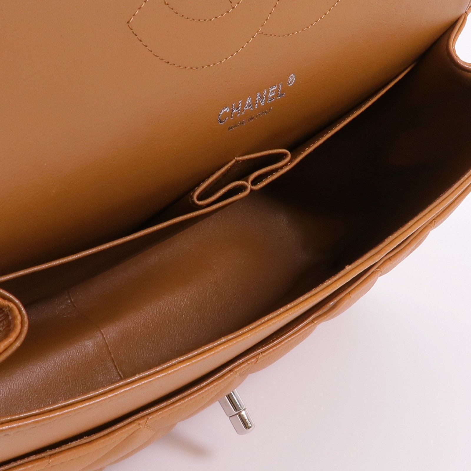 CHANEL 牛皮皮革Large Classic銀扣鏈帶肩背袋