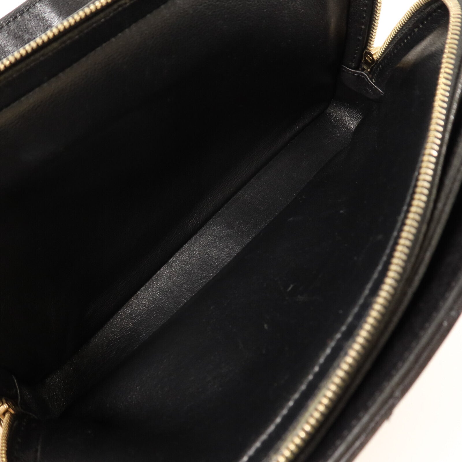 CHANEL 牛皮皮革Chain Shoulder金扣鏈帶肩背袋