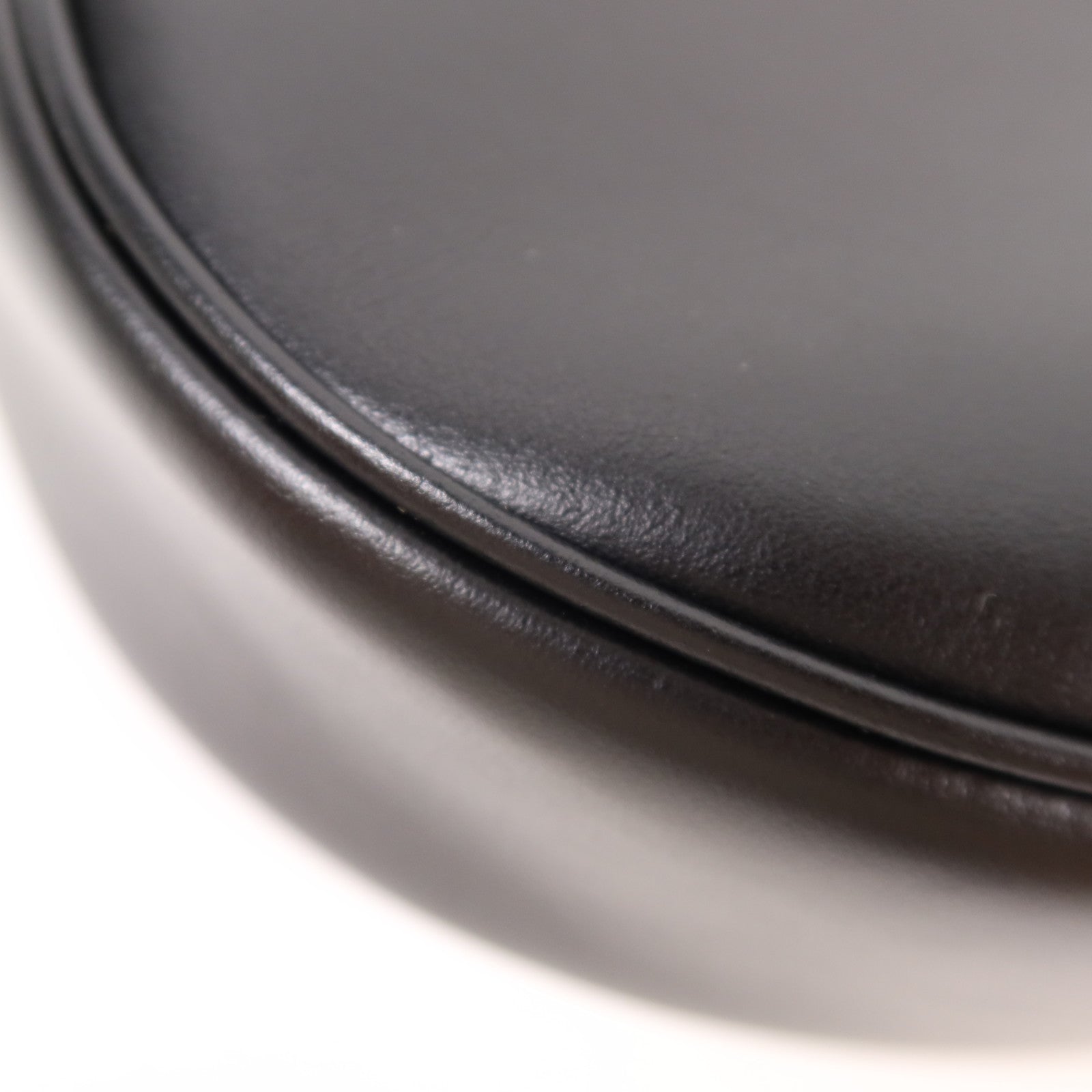 CELINE 牛皮皮革Ava金扣肩背袋