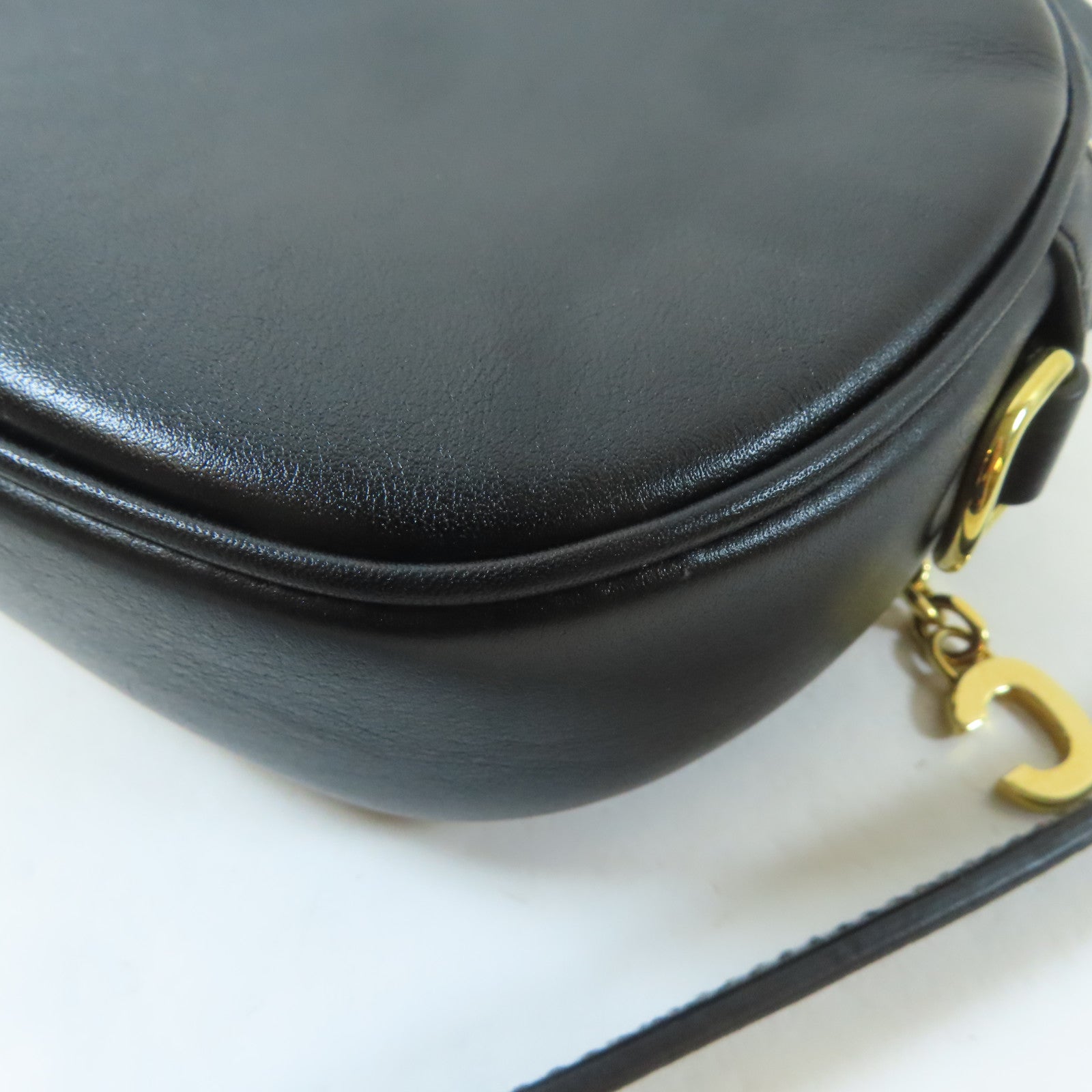 CELINE 牛皮皮革C Charm Bag金扣肩背袋黑色