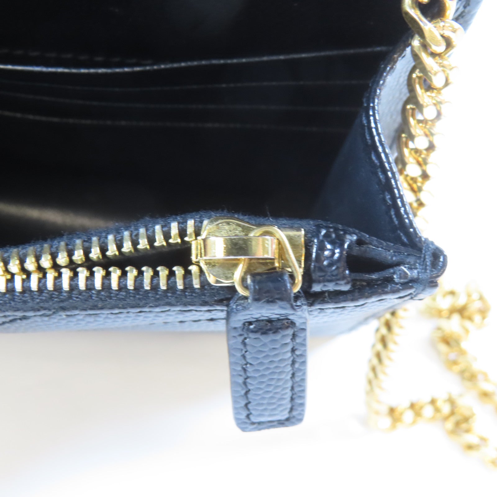 SAINT LAURENT 牛皮皮革Chain Shoulder Bag金扣鏈帶肩背袋黑色