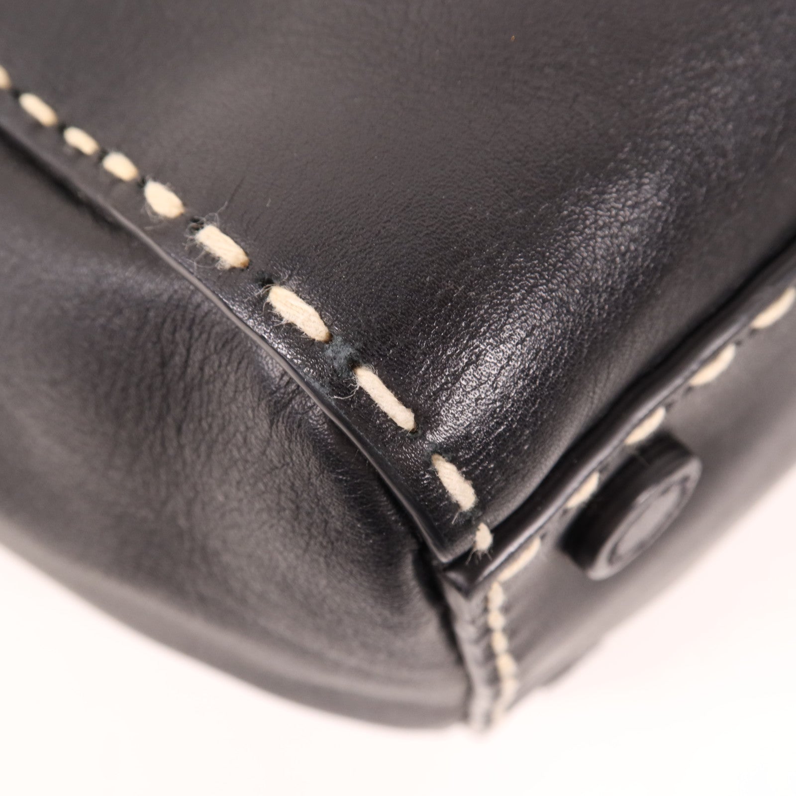 PRADA 牛皮皮革Hand Bag銀扣手挽肩背兩用袋