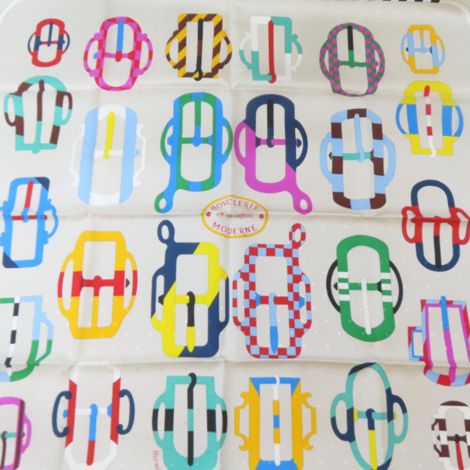 HERMES 絲質Scarf絲巾銀色/彩色