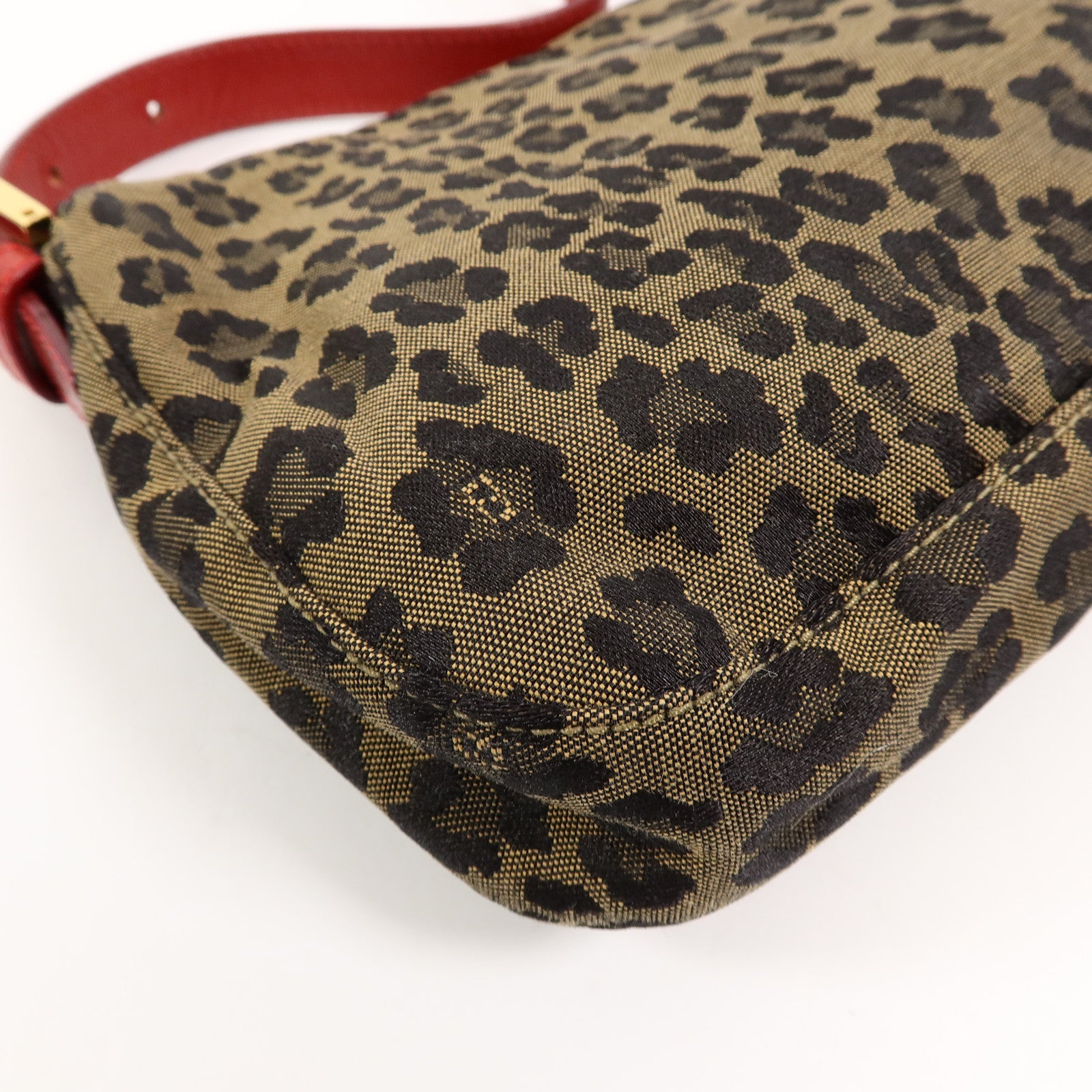 FENDI 帆布Leopard Baguette肩背袋