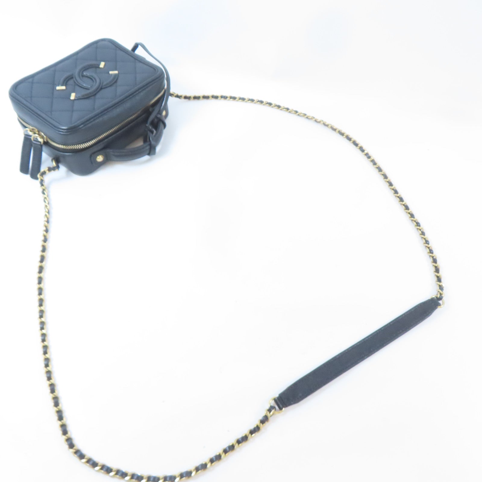 CHANEL (PRICE DOWN) Quilted CC GHW Vanity Case 2 Way Shoulder Handbag Calfskin Leather Black