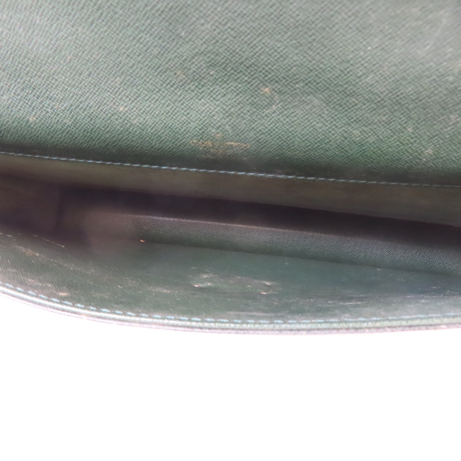 LOUIS VUITTON 【激減優惠】Taiga Business Bag金扣公事包綠色