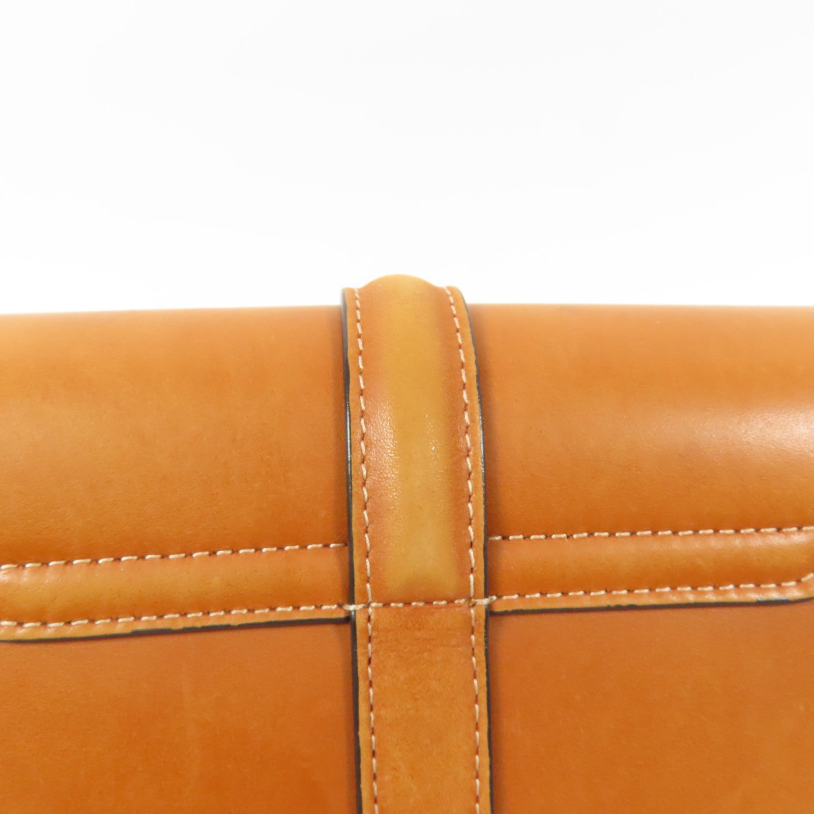 CELINE 牛皮皮革Besace 金扣肩背袋