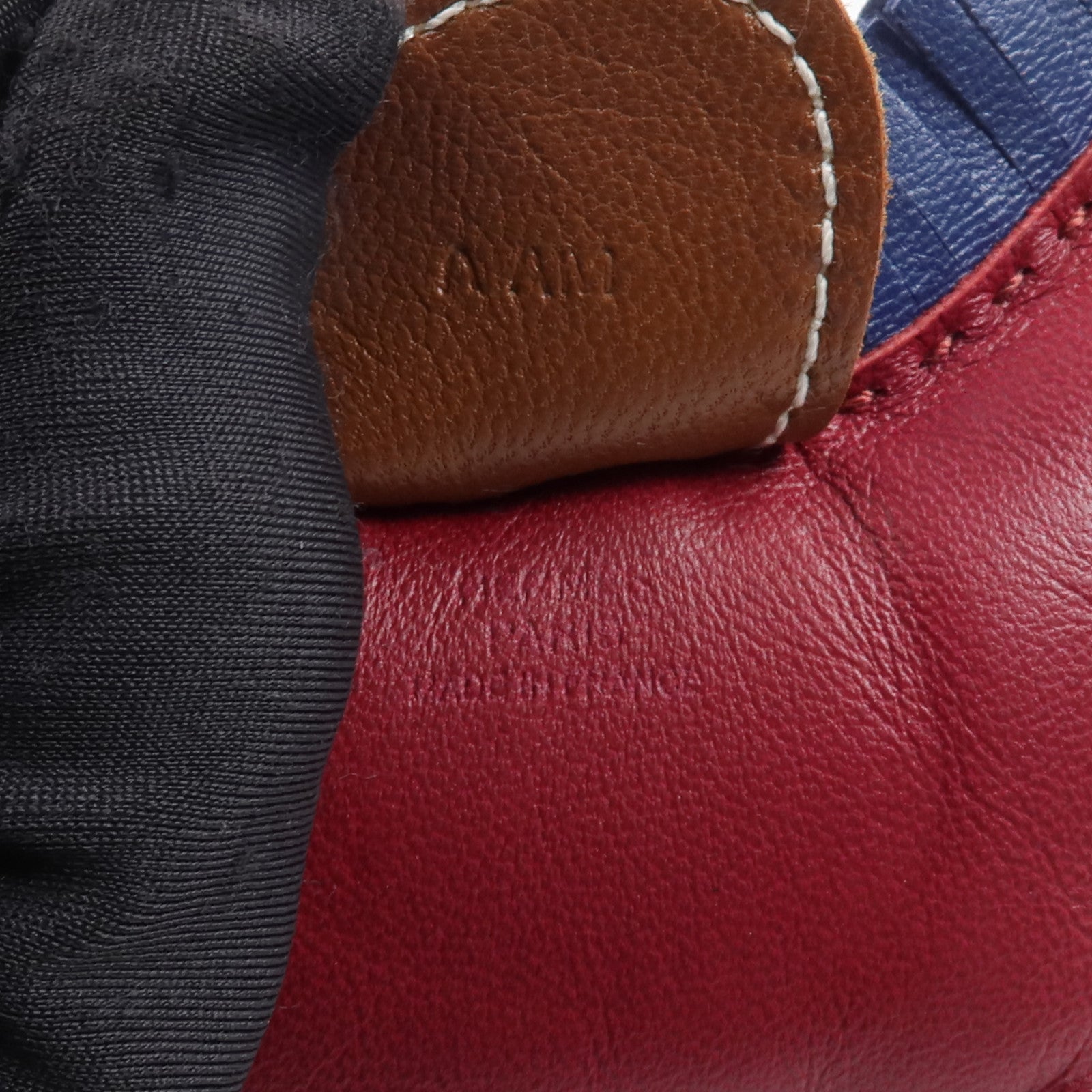 HERMES Milo皮革Rodeo GM掛飾Fauve/Bleu de Malte/Rubis