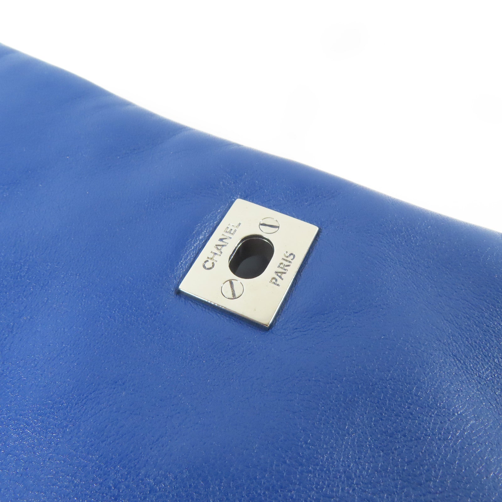 CHANEL 菱格牛皮皮革Flap Bag銀扣鏈帶肩背袋藍色
