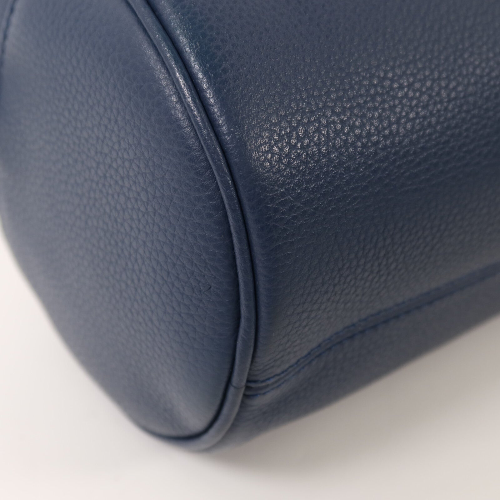 Dior 牛皮皮革Shoulder Bag銀扣肩背袋