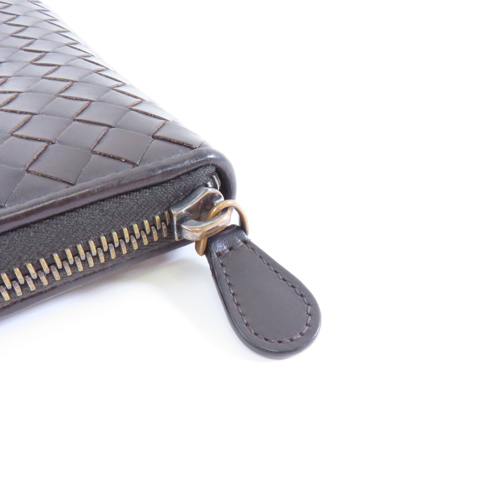 BOTTEGA VENETA 織紋牛皮皮革Zipper Wallet金扣長錢包黑色