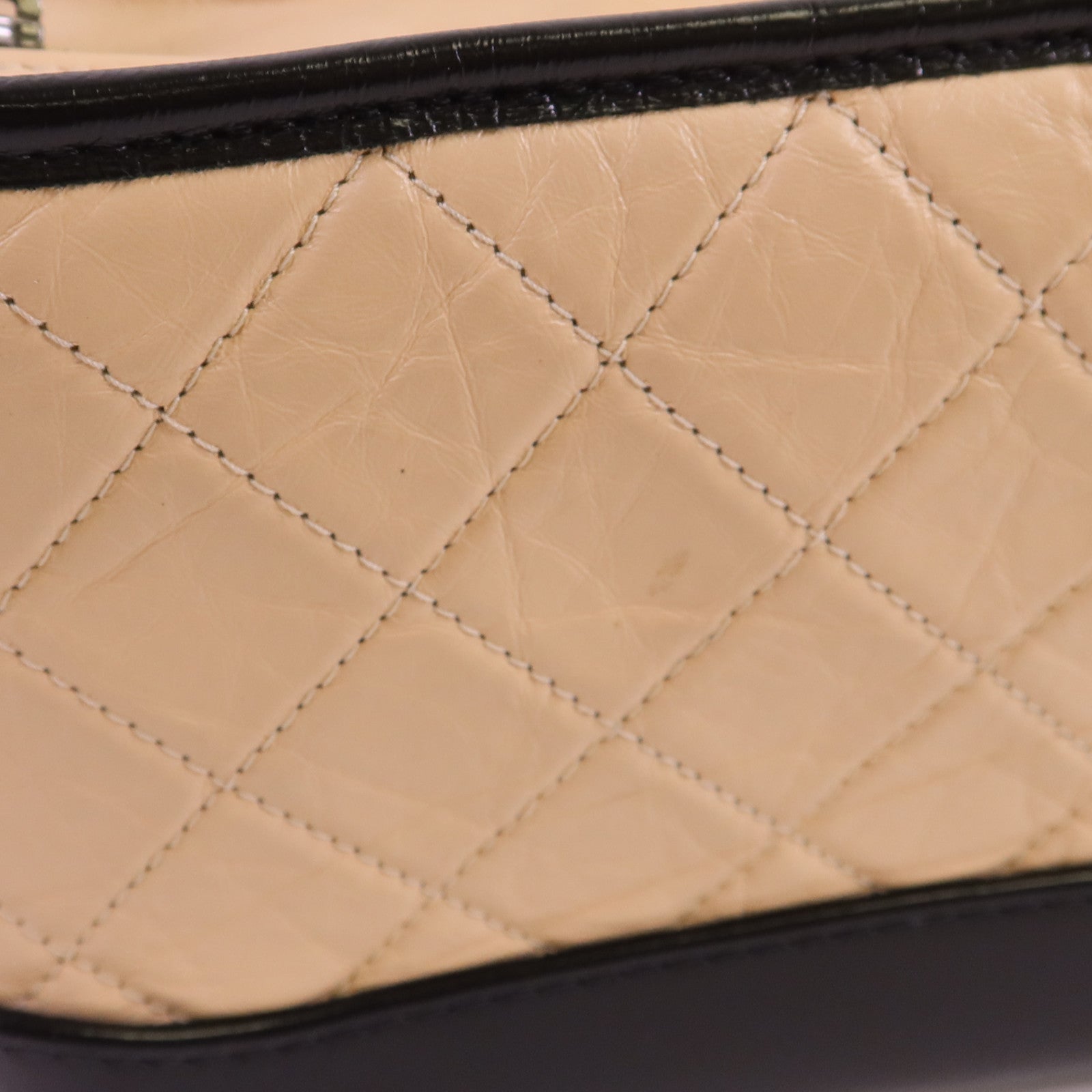 CHANEL 牛皮皮革Gabrielle Small金扣鏈帶肩背袋