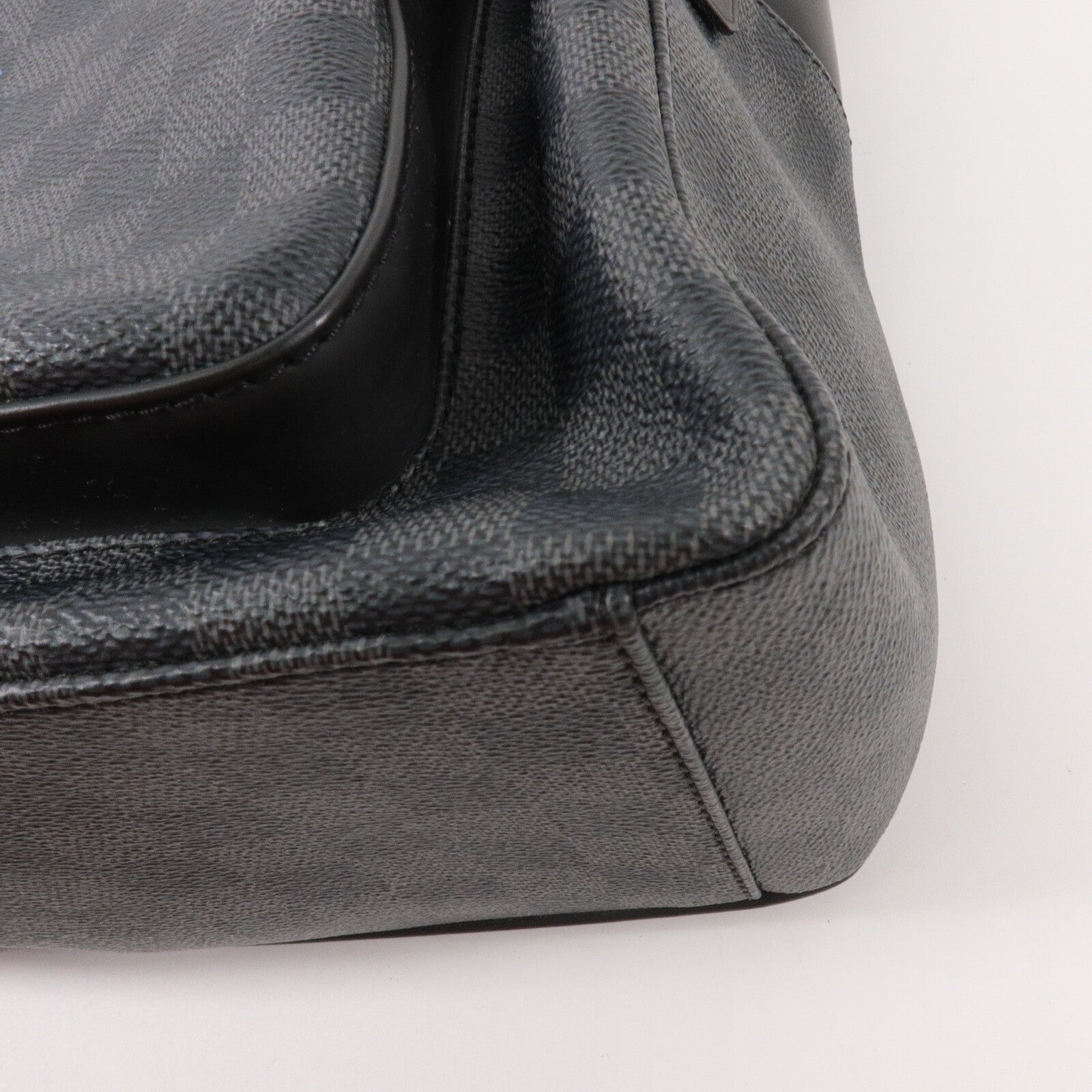 LOUIS VUITTON Damier Graphite Josh x Christopher Nemeth Backpack背包