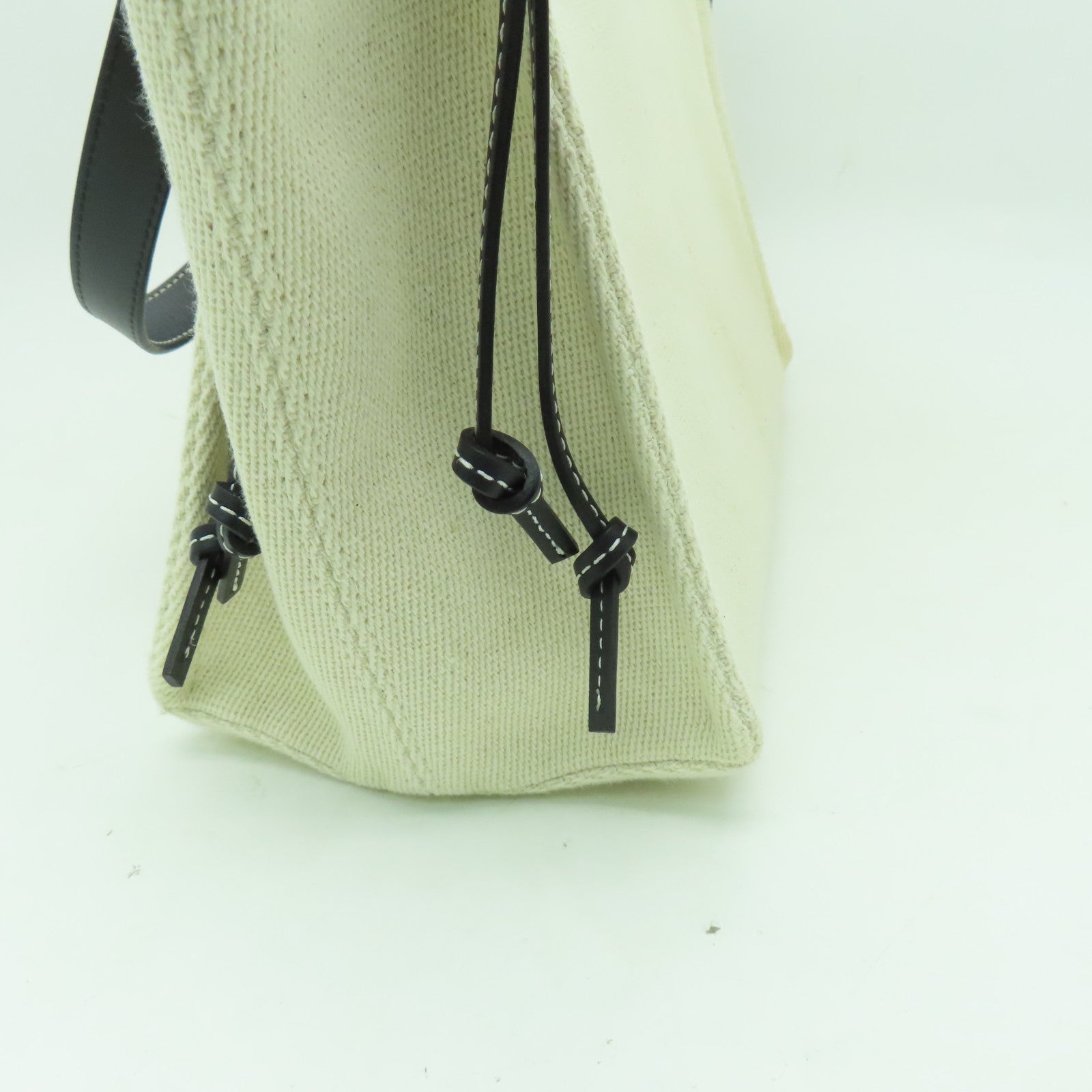 LOEWE 【清倉大減價】帆布Cushion Tote Bag肩背袋米色/黑色
