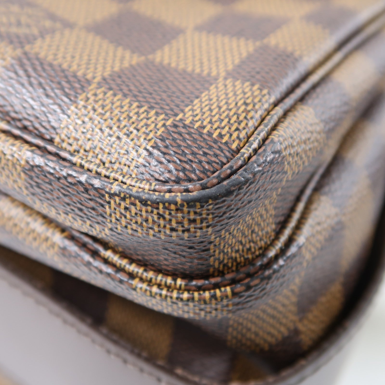 LOUIS VUITTON Damier Naviglio金扣肩背袋啡色