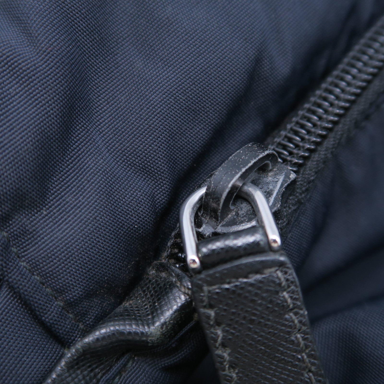 PRADA 【激減優惠】尼龍Shoulder Bag銀扣肩背袋深藍色