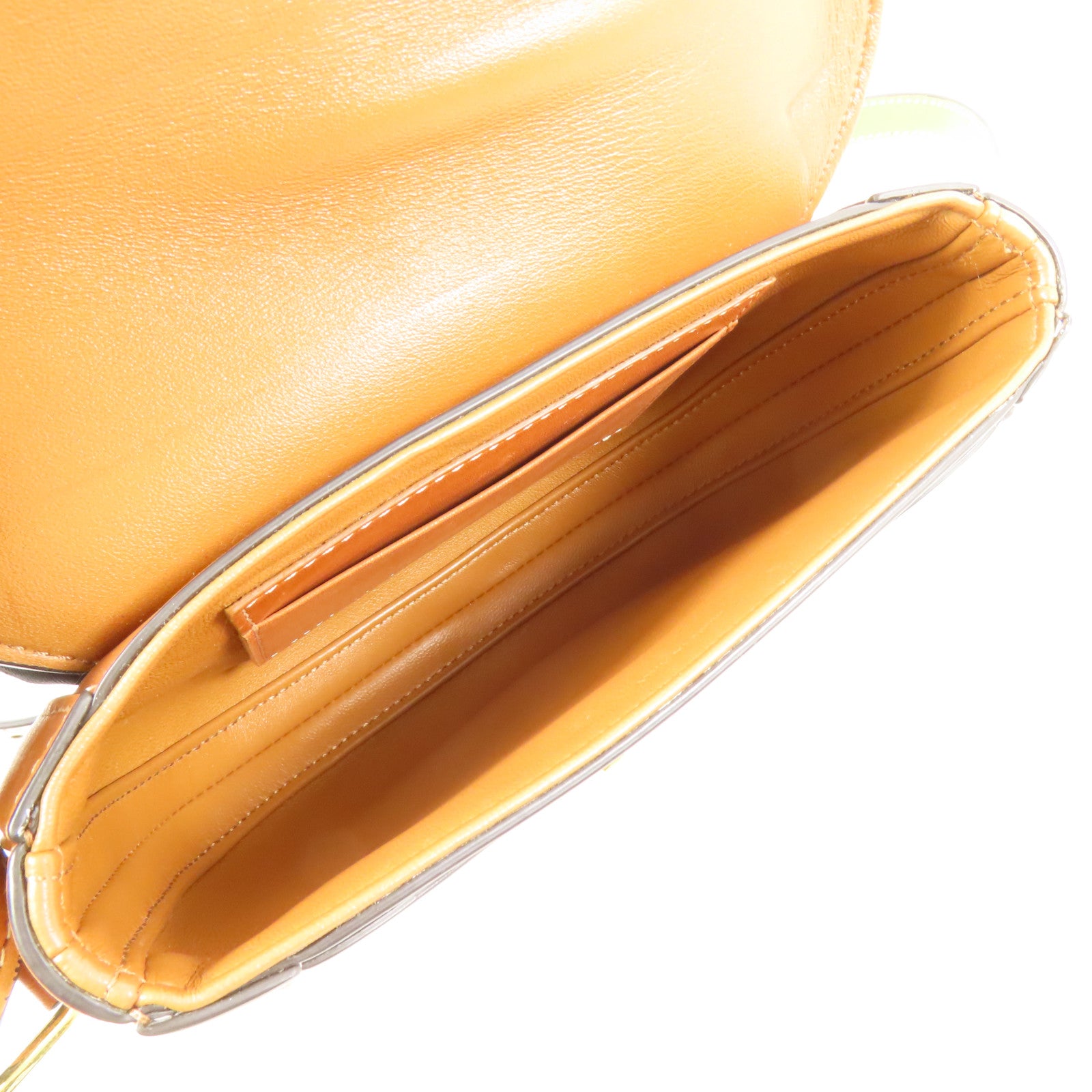 CELINE 牛皮皮革Besace 金扣肩背袋