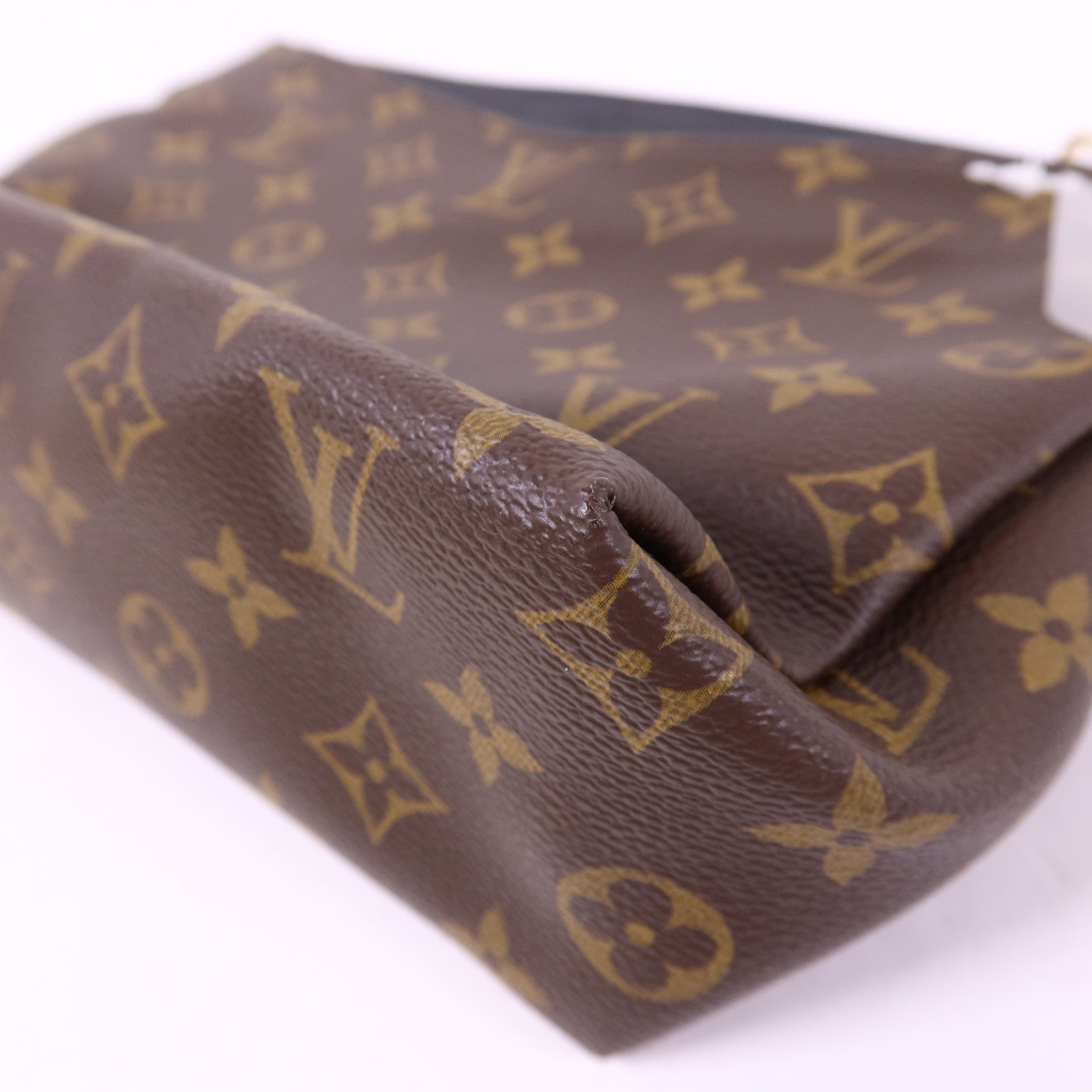 LOUIS VUITTON Monogram Pallas Beauty Case Pouch金扣小袋