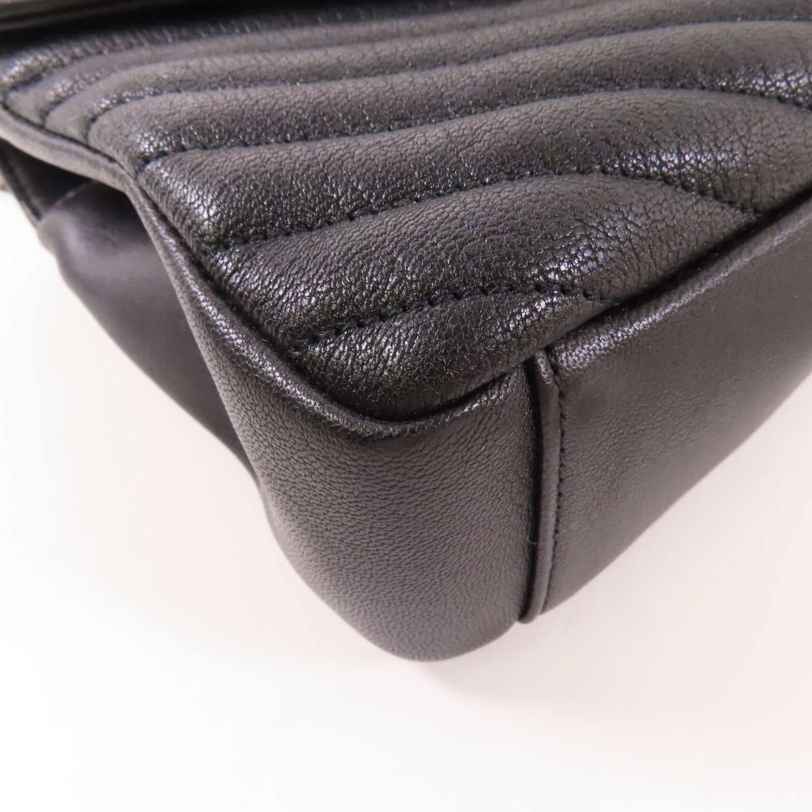 SAINT LAURENT 皮革College Medium鏈帶手挽肩背兩用袋