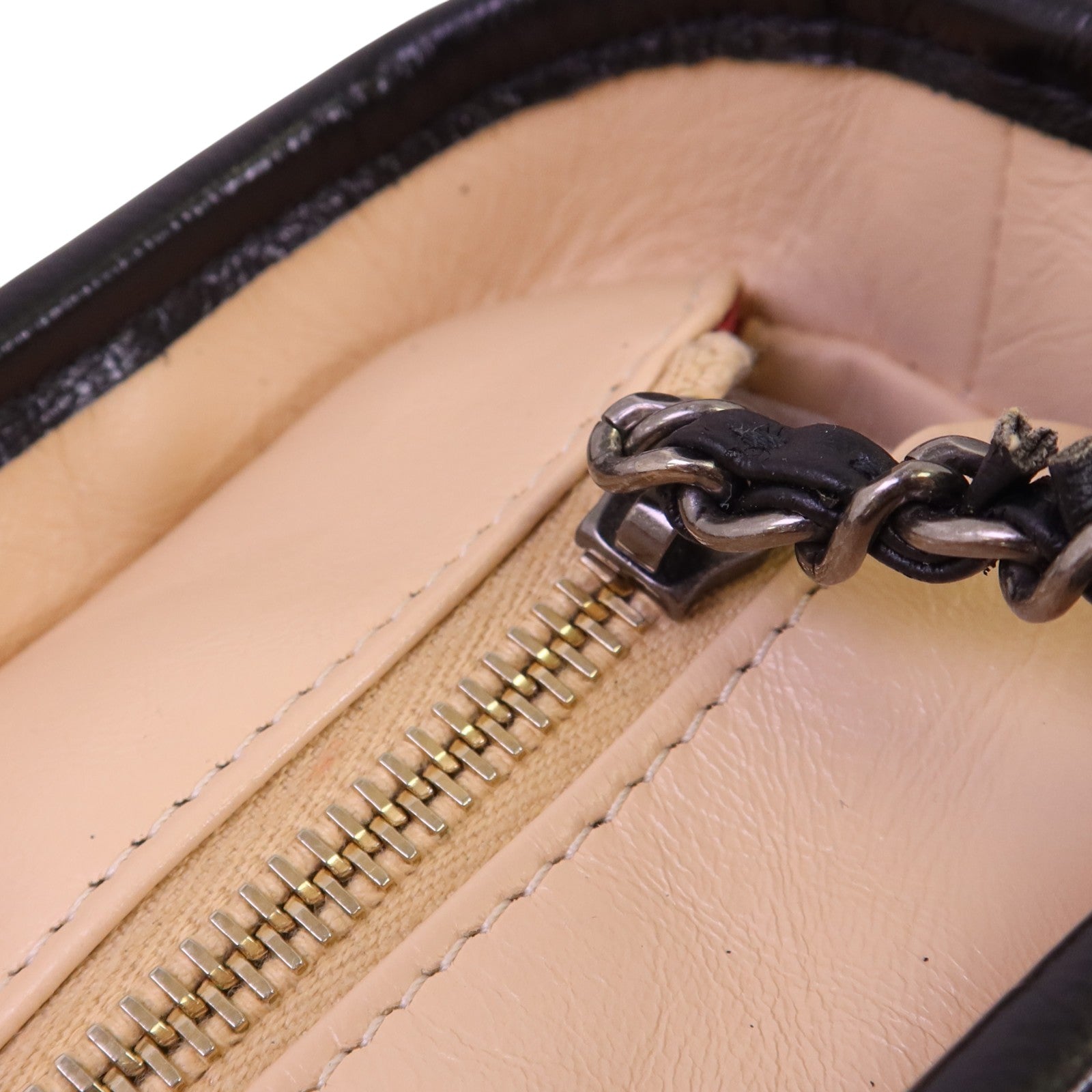 CHANEL 牛皮皮革Gabrielle Small金扣鏈帶肩背袋