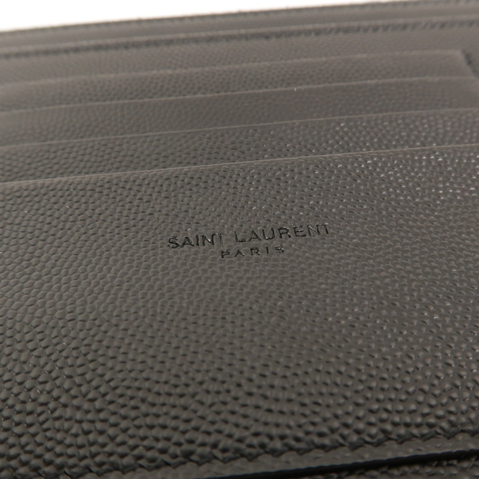 YVES SAINT LAURENT 牛皮皮革Cassandre Matelasse Pouch手拿包