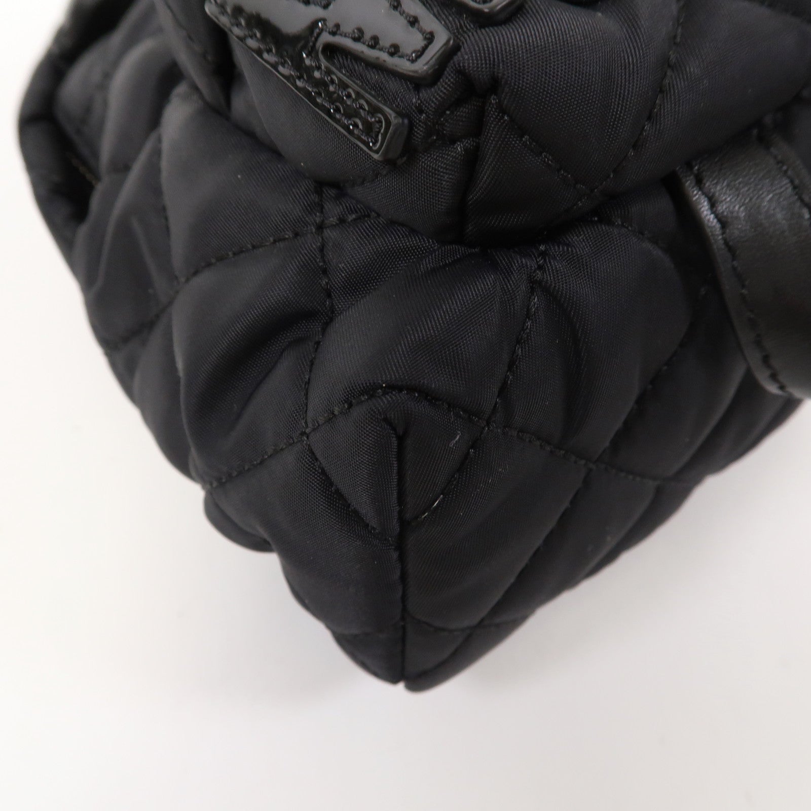MOSCHINO 【激減優惠】尼龍Backpack銀扣背包黑色