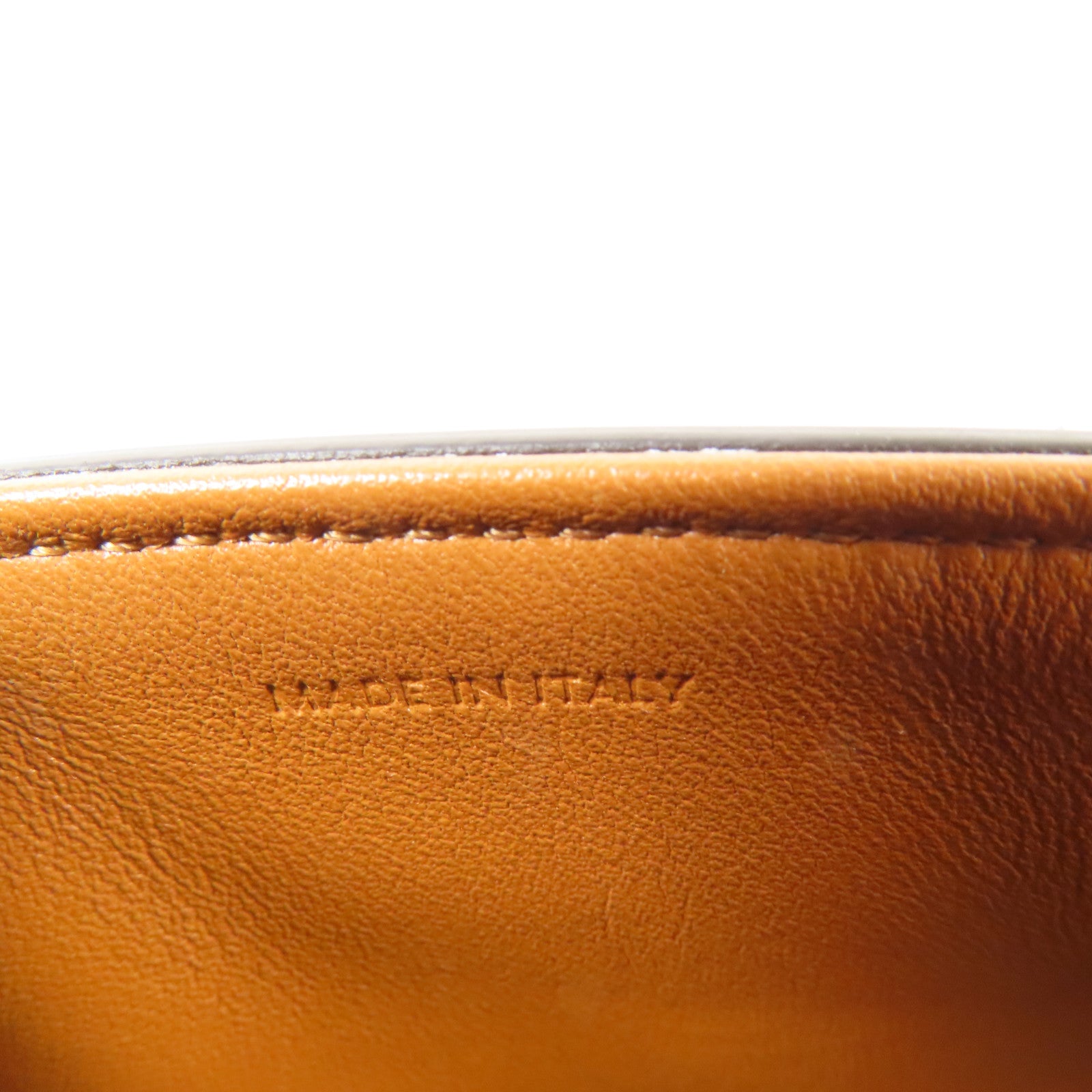 CELINE 牛皮皮革Besace 金扣肩背袋