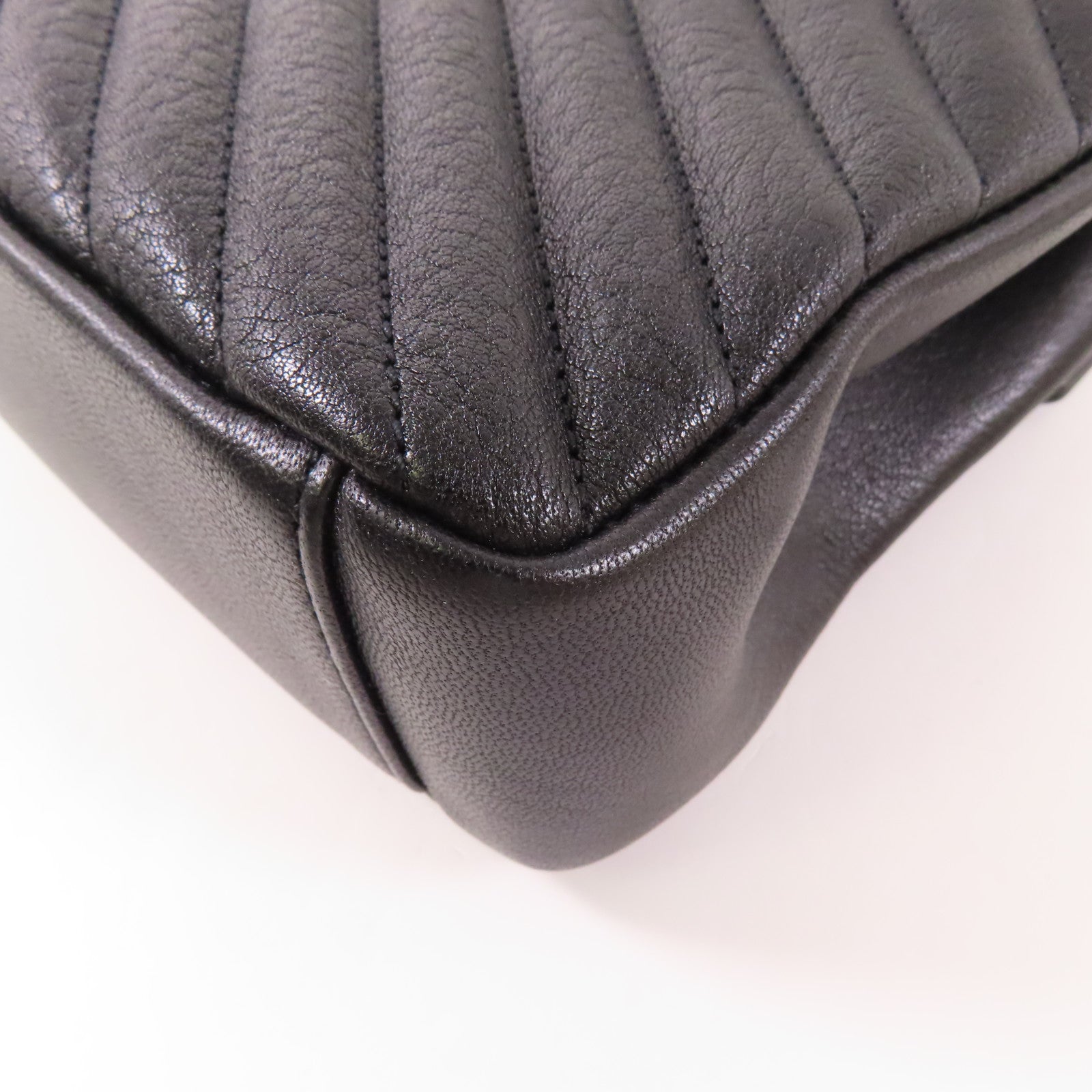SAINT LAURENT 皮革College Medium鏈帶手挽肩背兩用袋