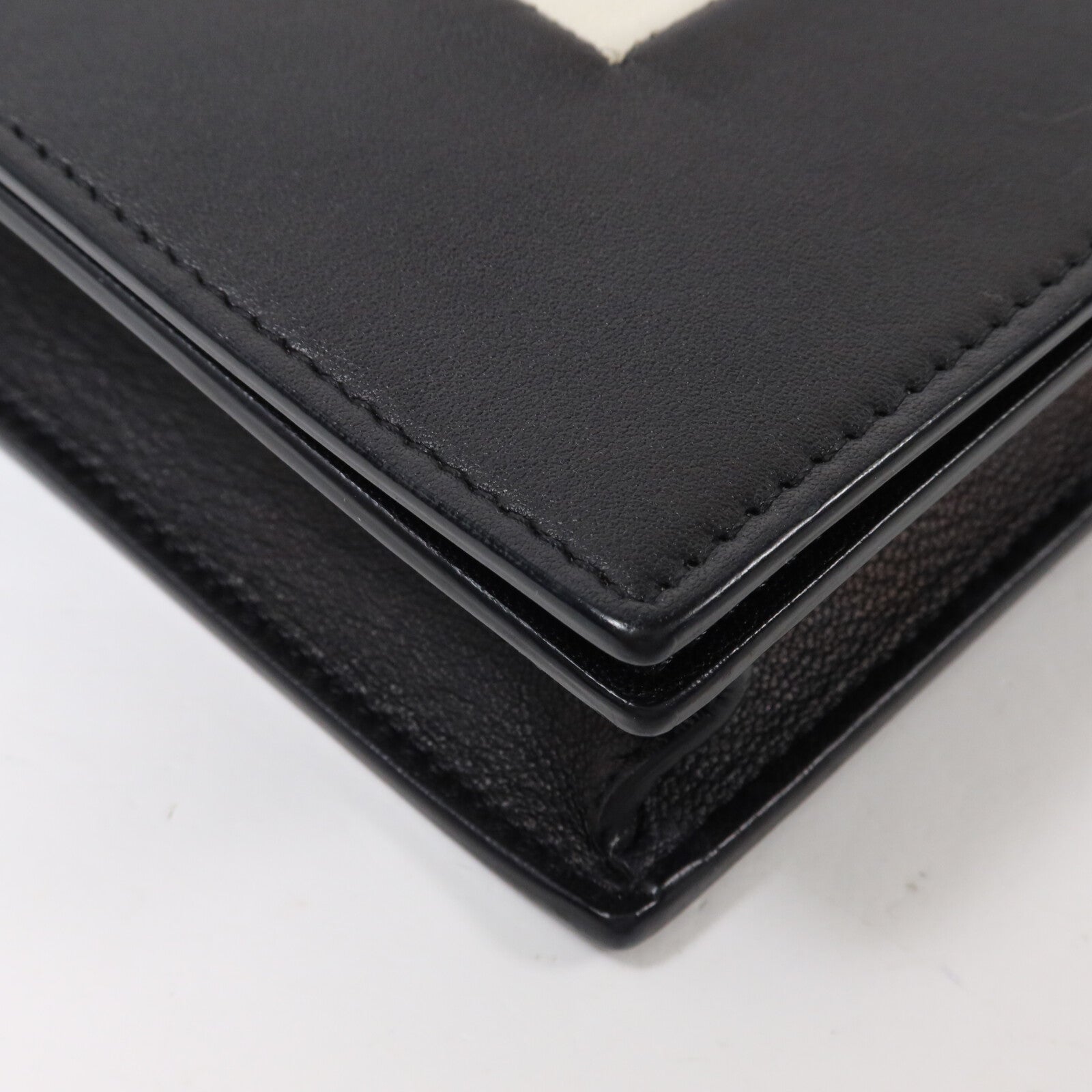 CELINE 牛皮皮革Frame Wallet On Chain鏈帶肩背袋