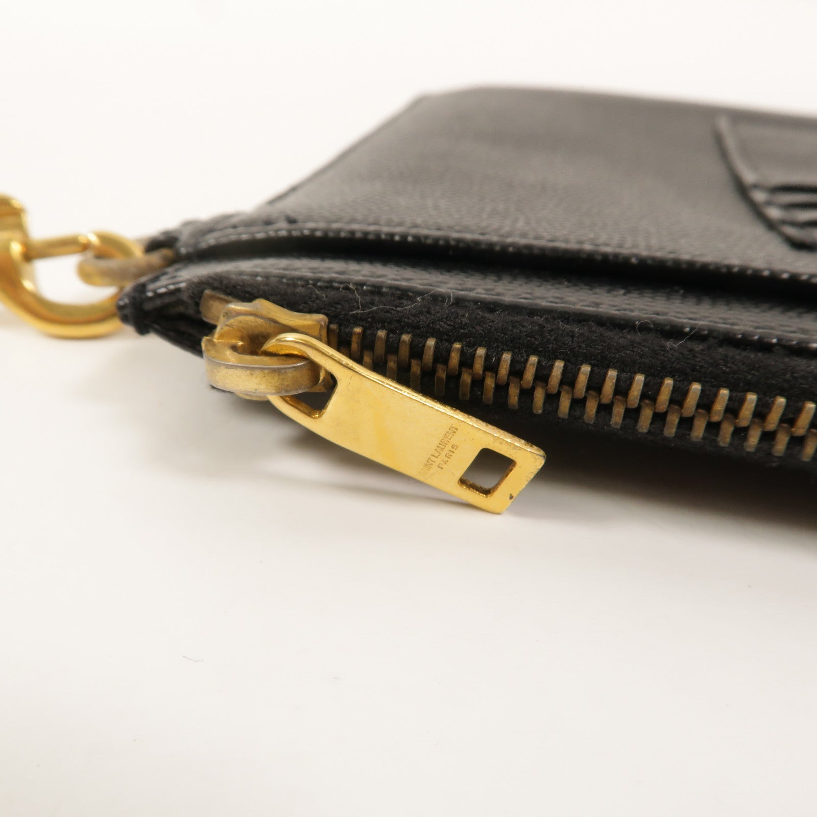 YVES SAINT LAURENT 牛皮皮革Cassandre Matelasse Pouch手拿包