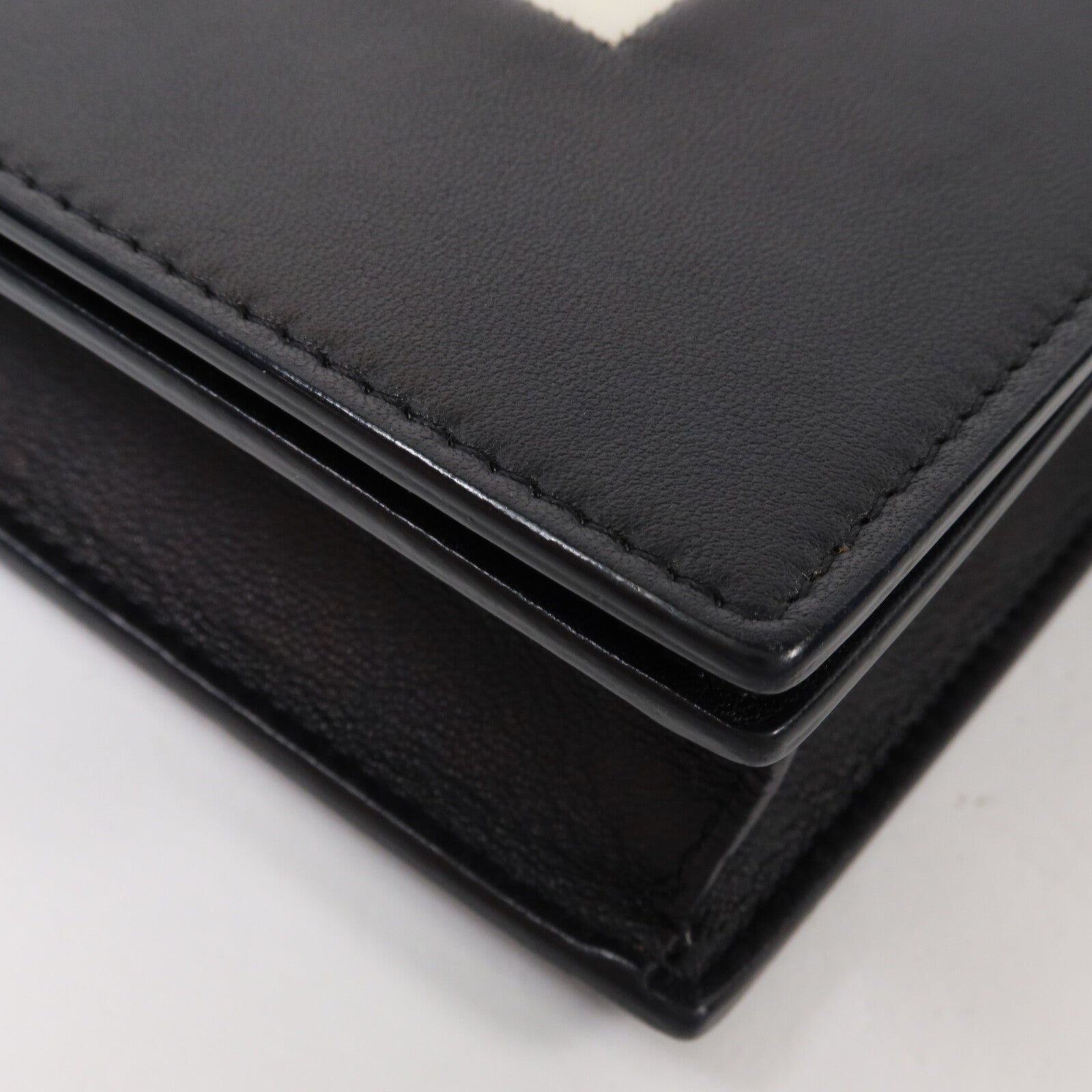 CELINE 牛皮皮革Frame Wallet On Chain鏈帶肩背袋