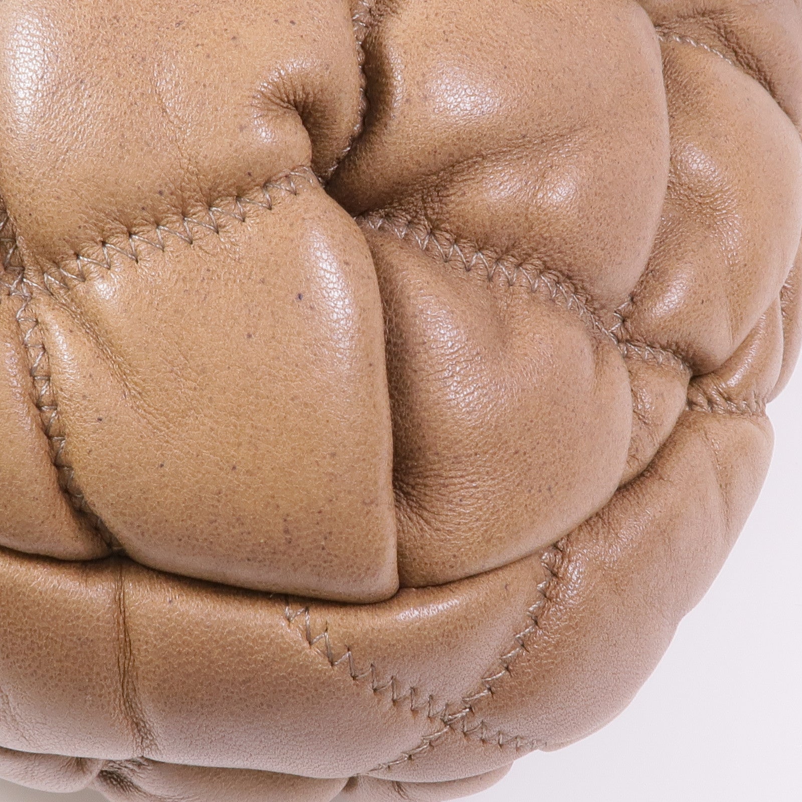 CHANEL 牛皮皮革Bubble Quilt Flap Bag金扣鏈帶肩背袋