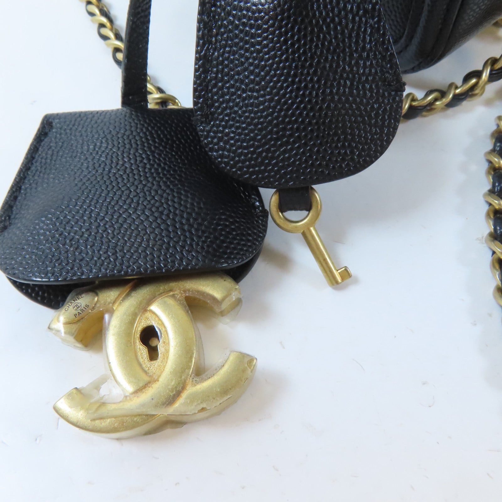 CHANEL (PRICE DOWN) Quilted CC GHW Vanity Case 2 Way Shoulder Handbag Calfskin Leather Black