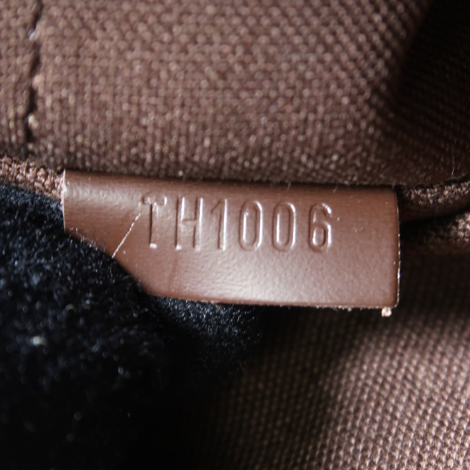 LOUIS VUITTON Damier Naviglio金扣肩背袋啡色
