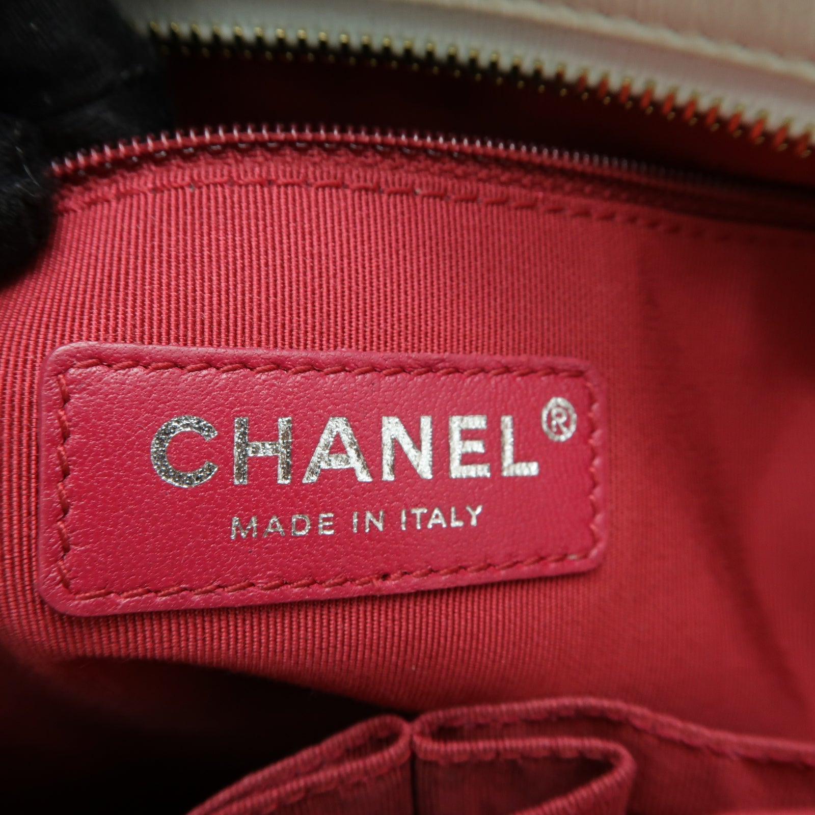 CHANEL 【均一特價】菱格牛皮皮革Gabrielle Tote金扣/銀扣手挽肩背兩用袋白色/黑色