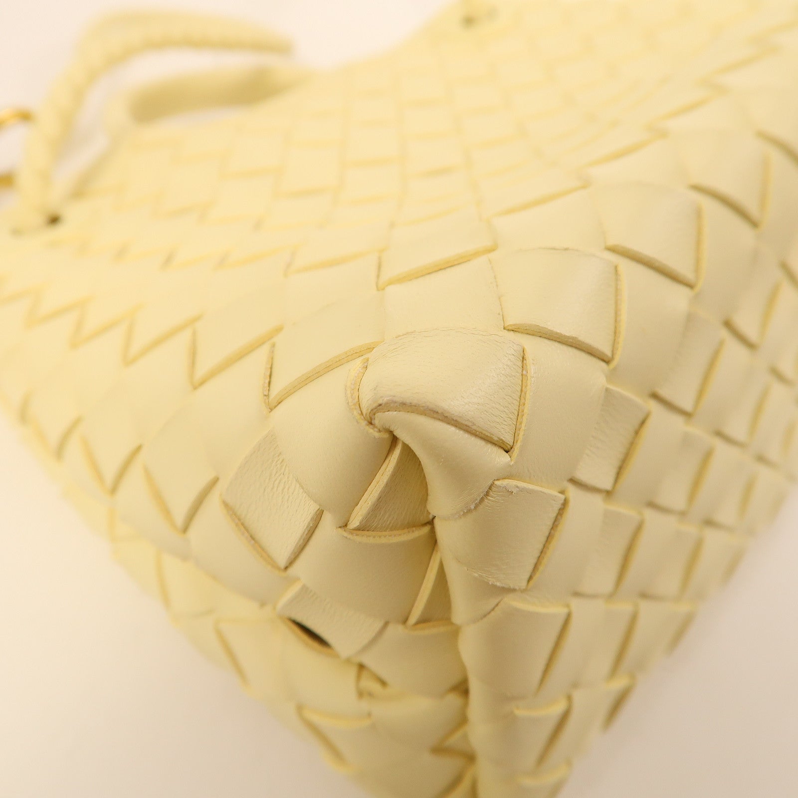 BOTTEGA VENETA 織紋皮革Small Andiamo With Chain金扣手挽肩背兩用袋黃色