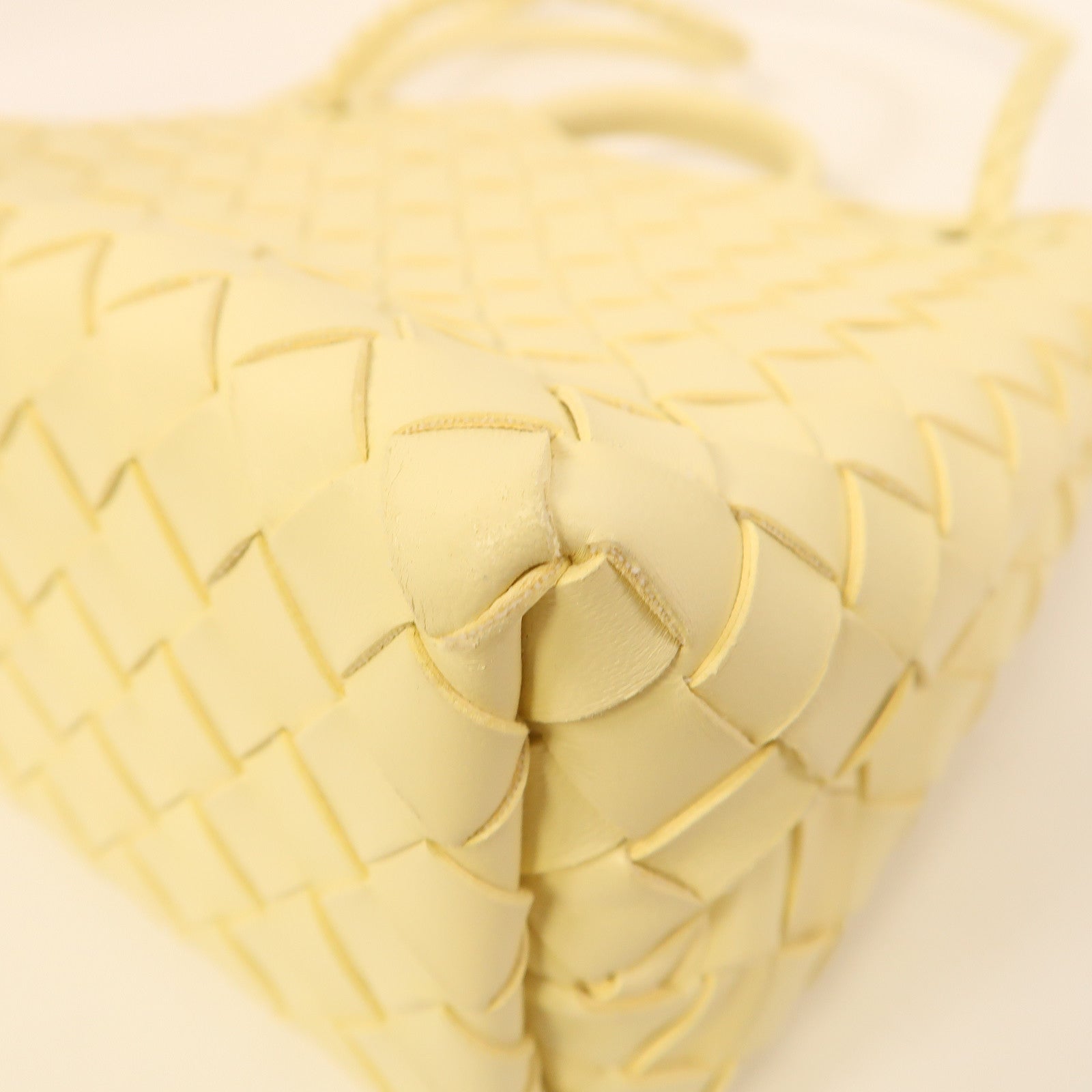 BOTTEGA VENETA 織紋皮革Small Andiamo With Chain金扣手挽肩背兩用袋黃色