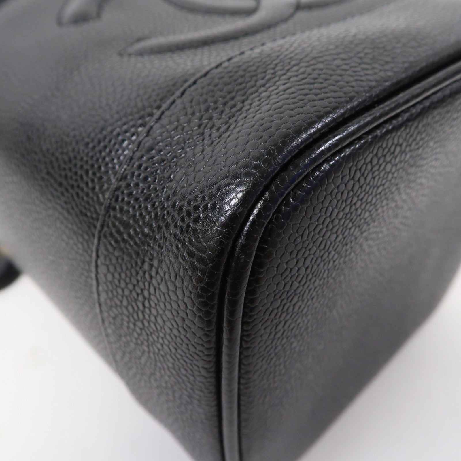 CHANEL Caviar皮革Vintage Vanity Case金扣手挽袋黑色