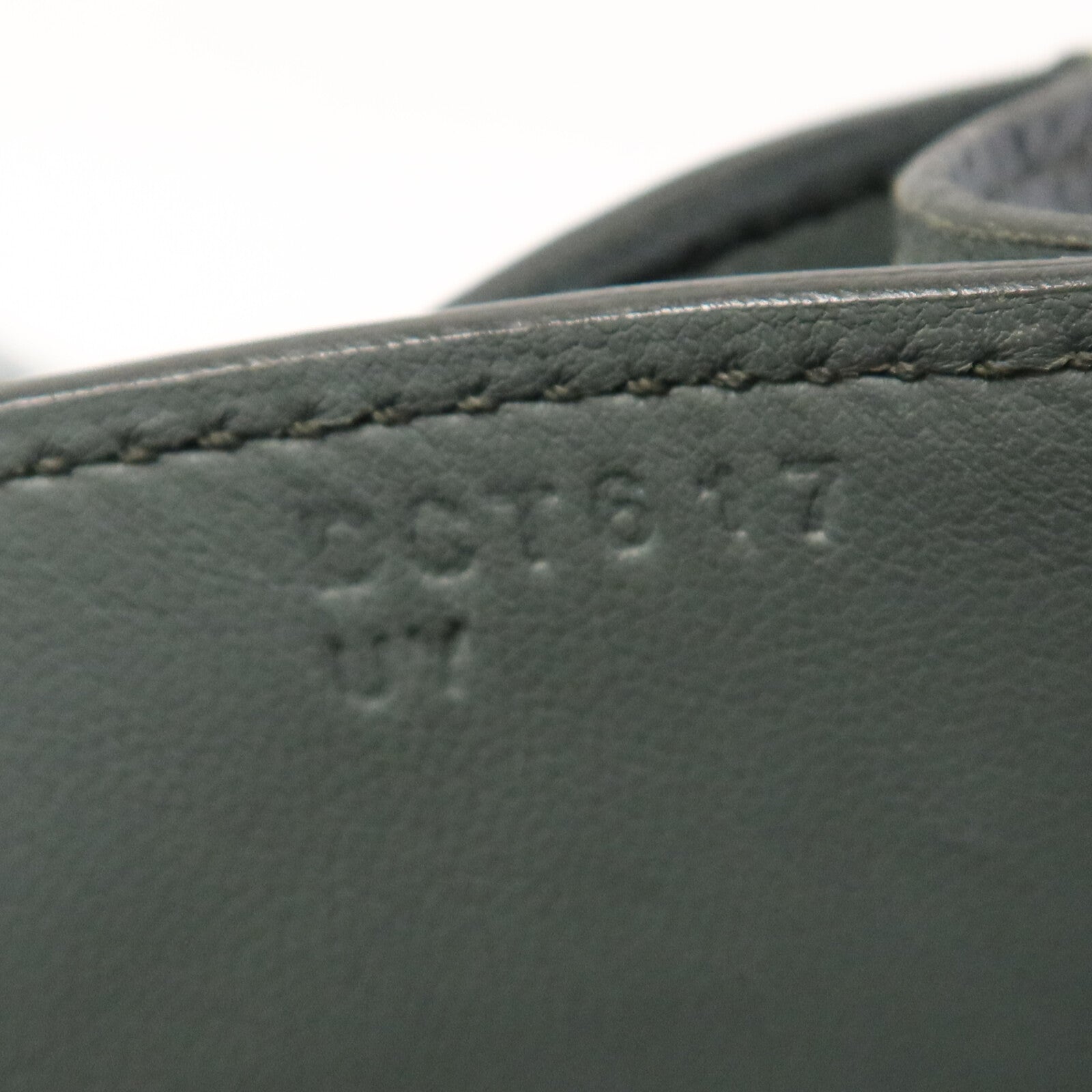 HERMES Epsom皮革Constance Mini金扣肩背袋Bleu Orage