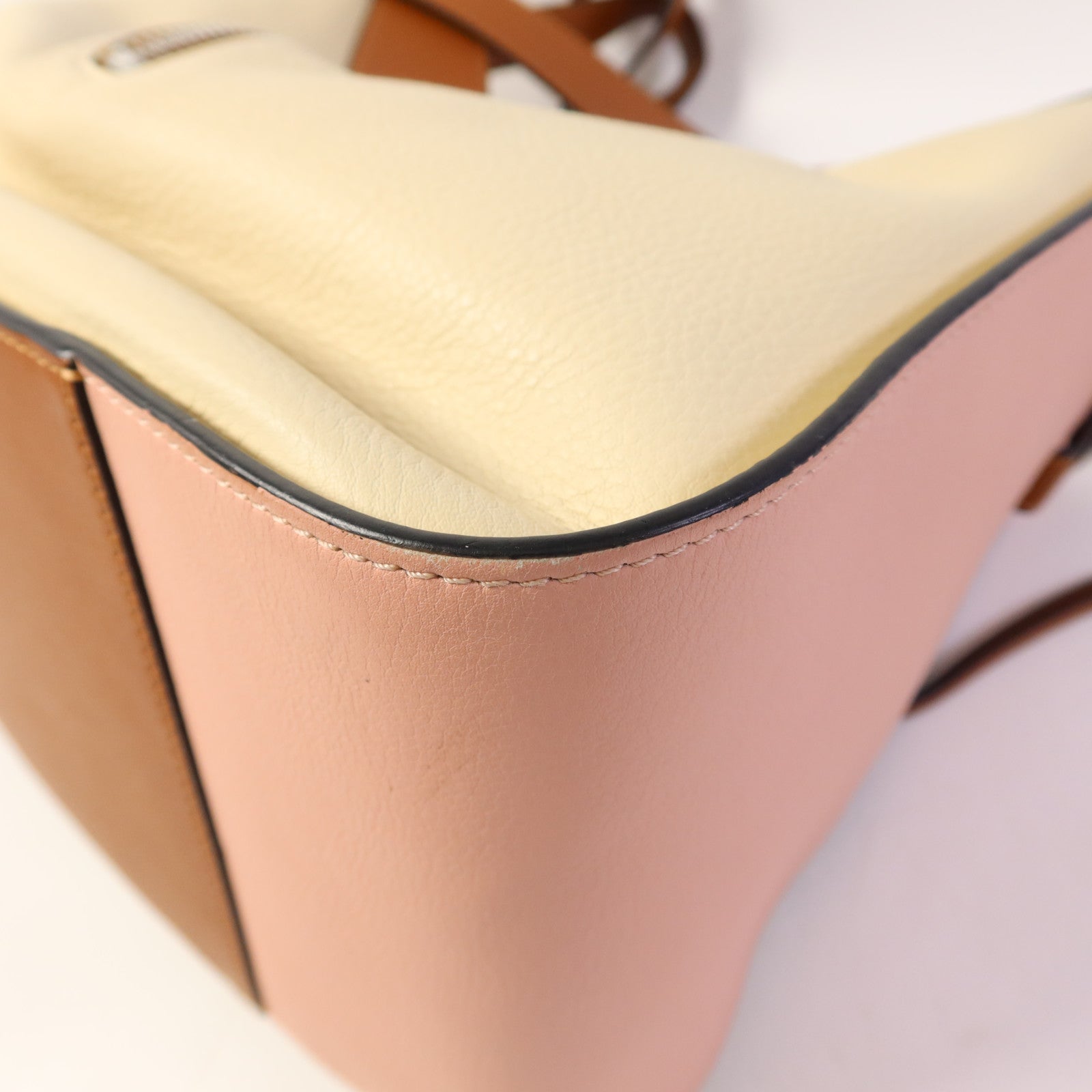 LOEWE 牛皮皮革Hammock Small Bag銀扣手挽肩背兩用袋