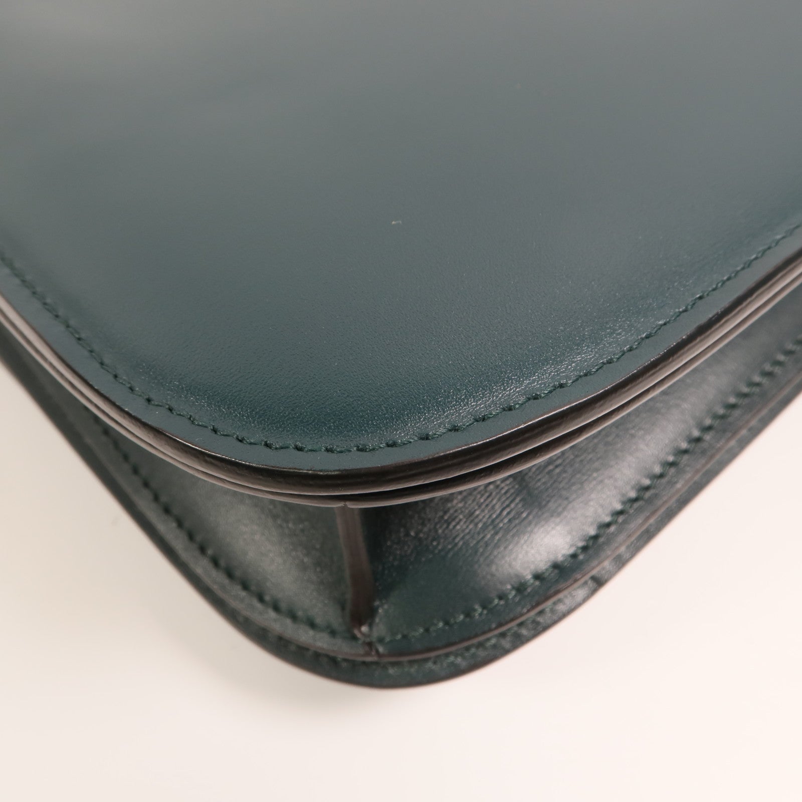 CELINE 【激減優惠】牛皮皮革Classic Box金扣肩背袋