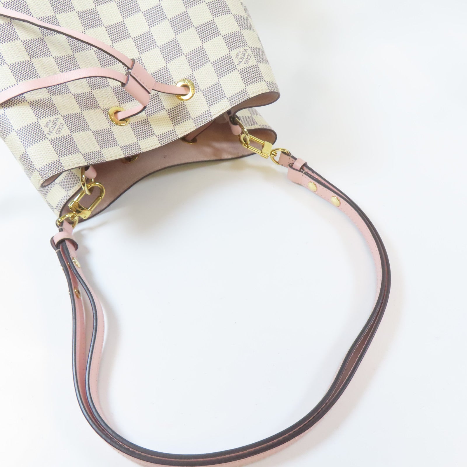 LOUIS VUITTON 【激減優惠】Damier Azur Neo Noe MM金扣肩背袋白色/粉紅色