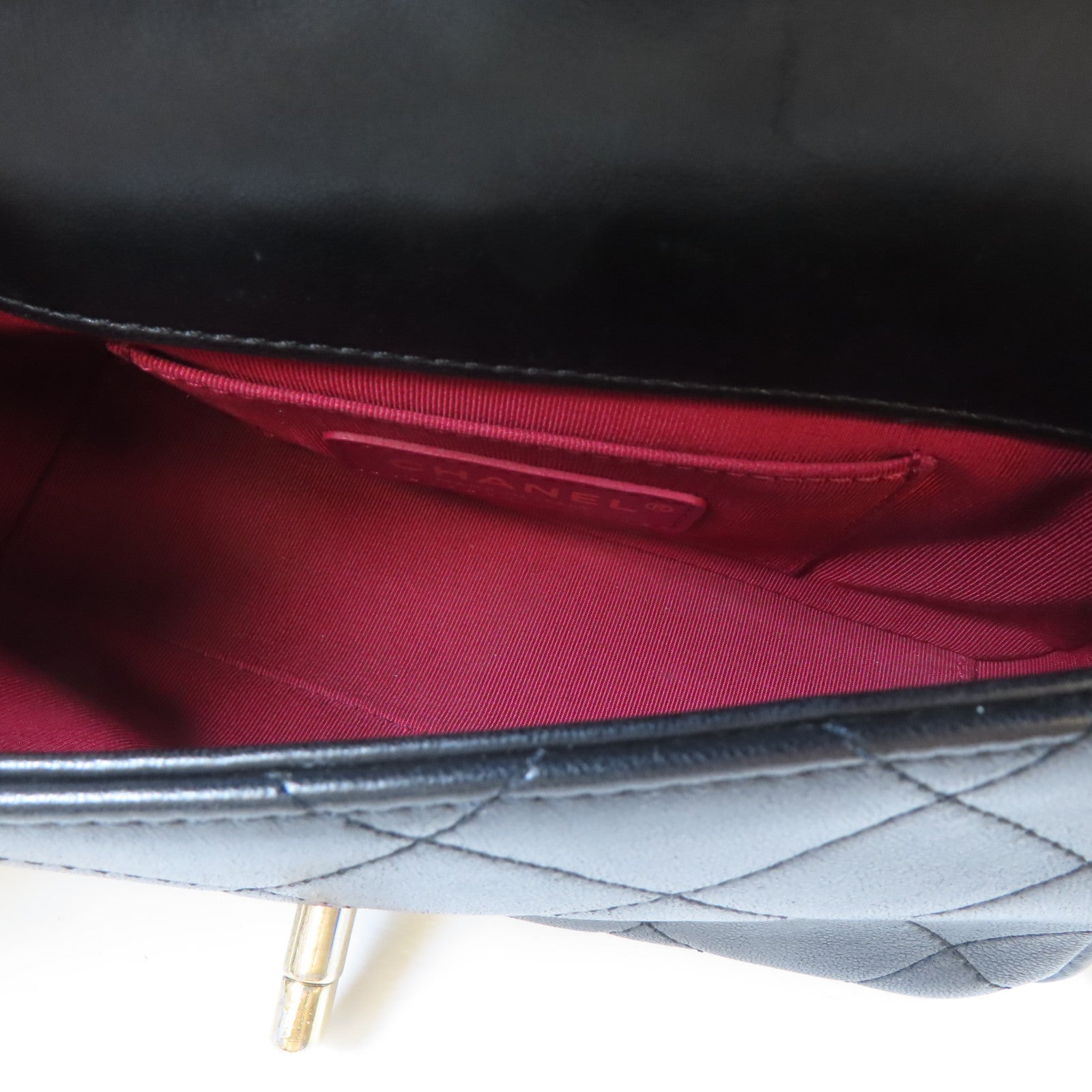 CHANEL 菱格羊皮皮革Flap Bag金扣鏈帶肩背袋黑色