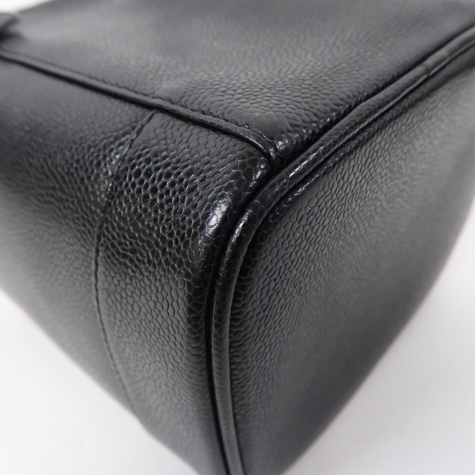 CHANEL Caviar皮革Vintage Vanity Case金扣手挽袋黑色