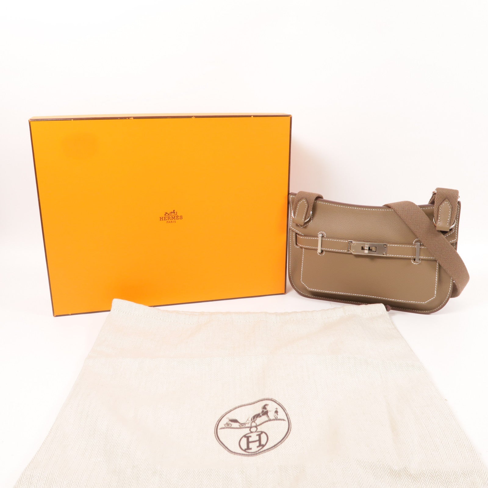 HERMES 【激減優惠】Evercolor皮革Mini Jypsiere銀扣肩背袋Etoupe