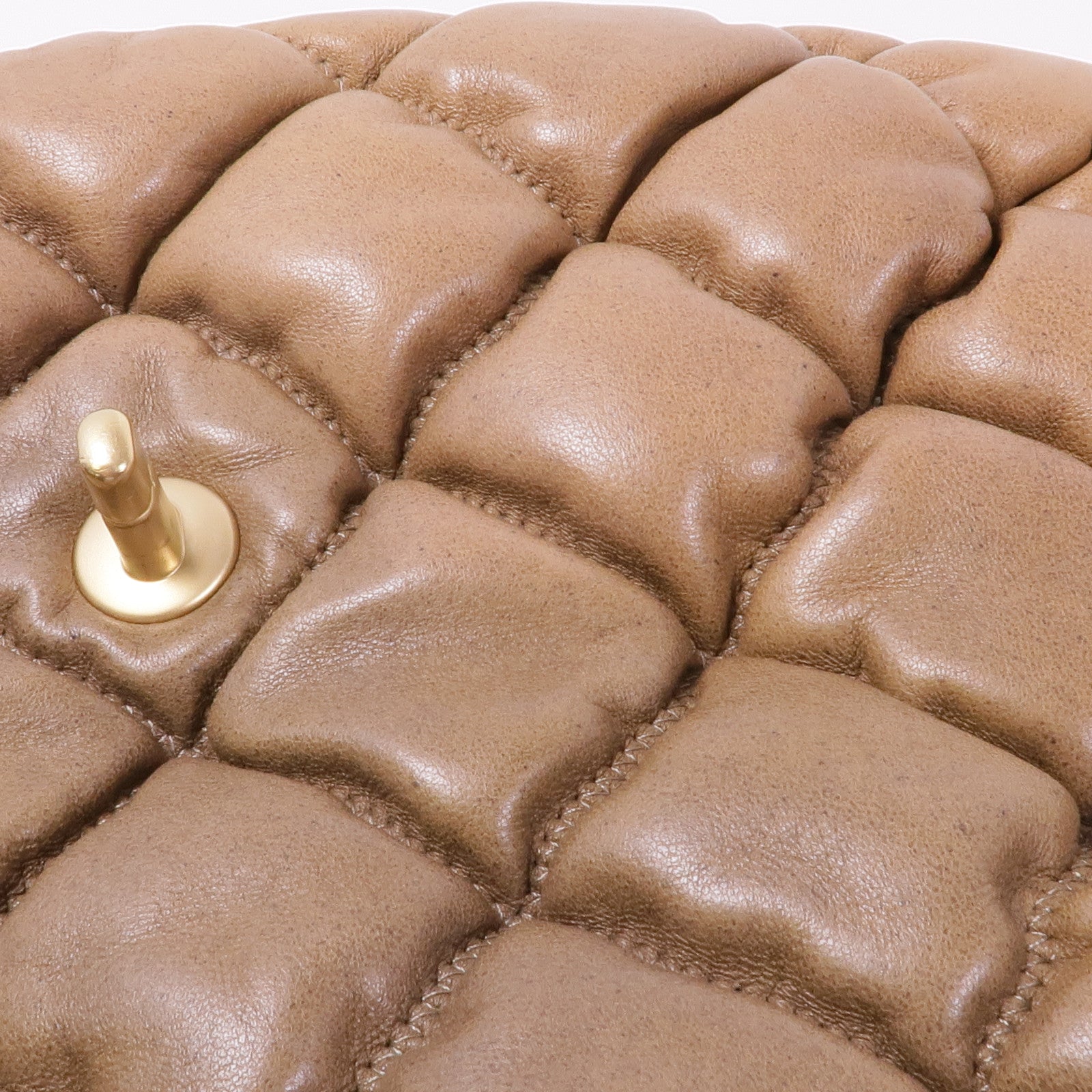 CHANEL 牛皮皮革Bubble Quilt Flap Bag金扣鏈帶肩背袋